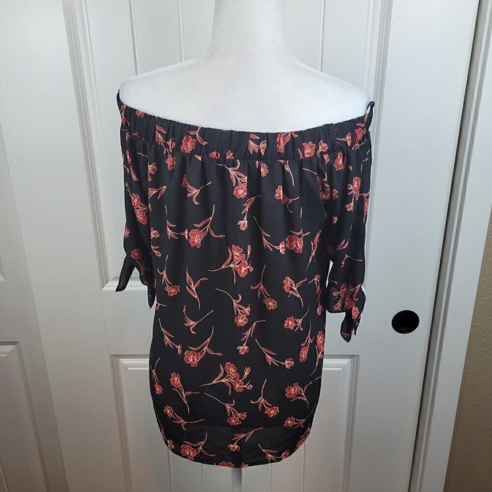 RENNEE c off the shoulder top